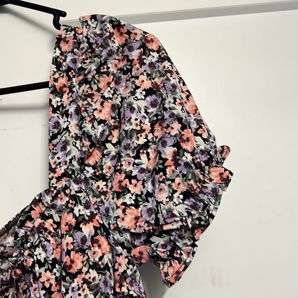 Floral Dress - Picture 6 of 7